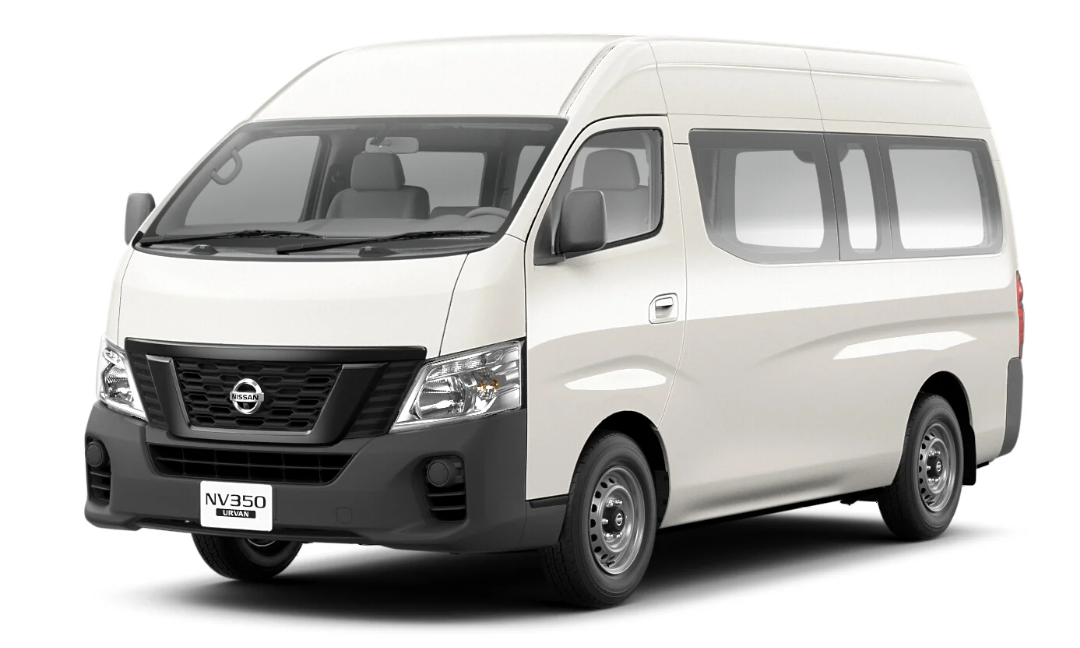 Nissan URVAN color blanca